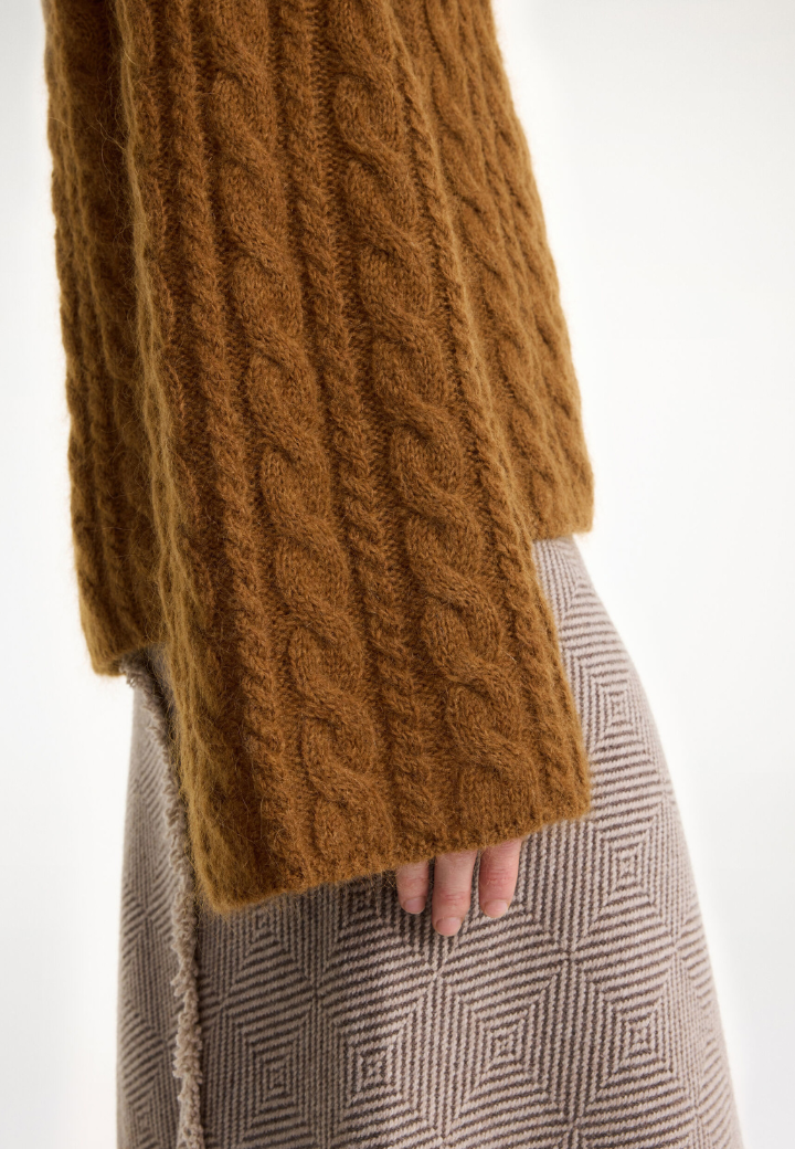 Cimone Cable-knit Sweater